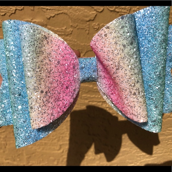 Pastel Pink Mouse Ears with Detachable Bow - Picture 4 of 4